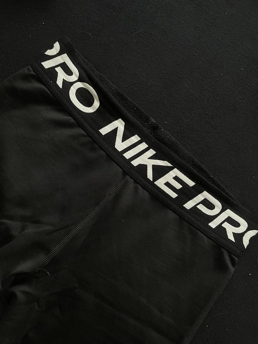spodenki nike pro