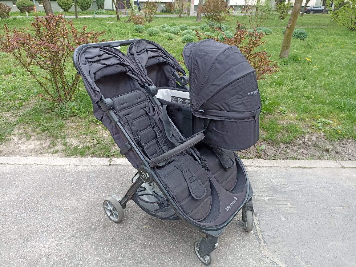 Wózek spacerowy Baby Jogger City Tour