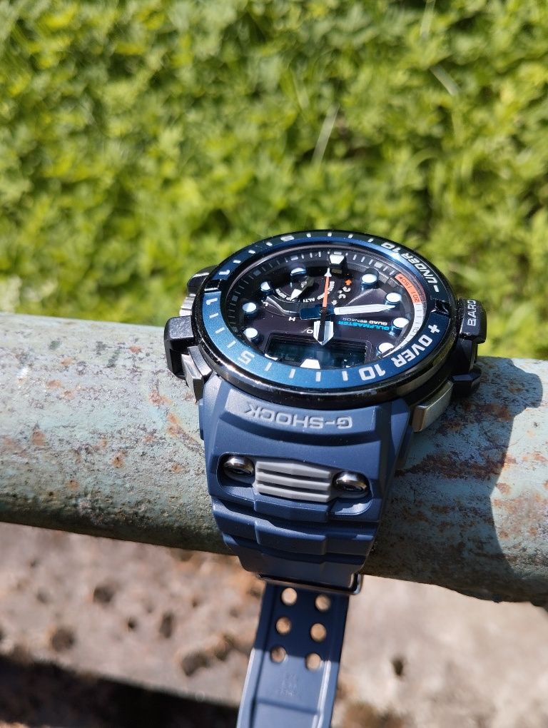 Casio g-shock gwn q1000