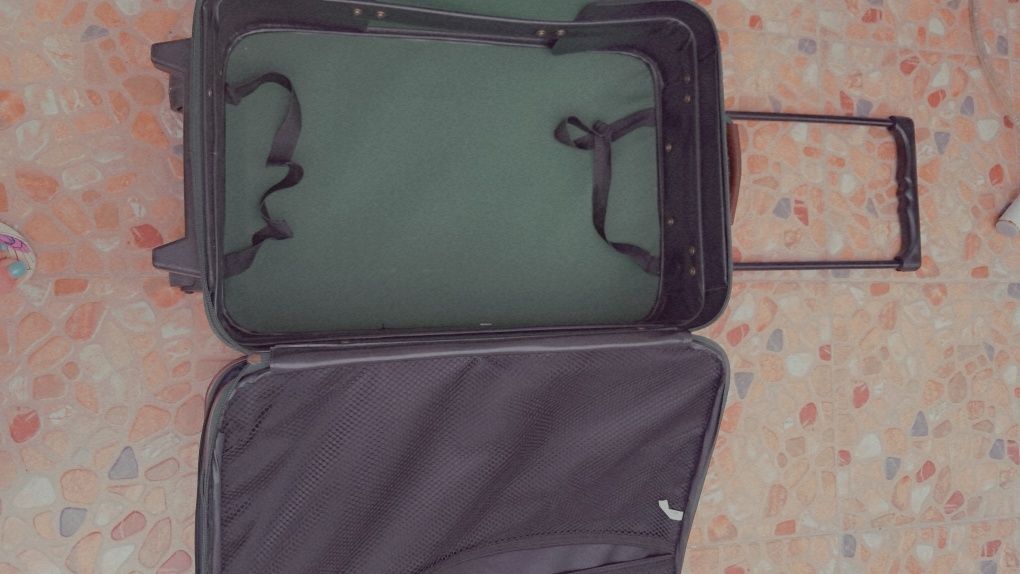 Mala de viagem  bom estado