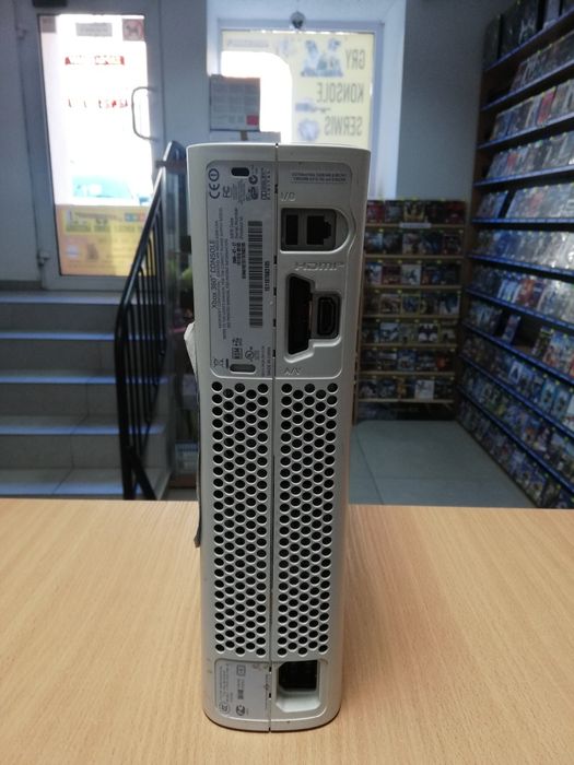 Konsola Xbox 360 Fat nie Czyta Płyt