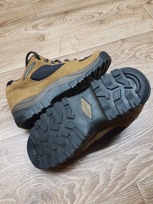 Merrell треккинговые ботинки р.41.5