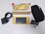 Nintendo Switch Lite Amarela