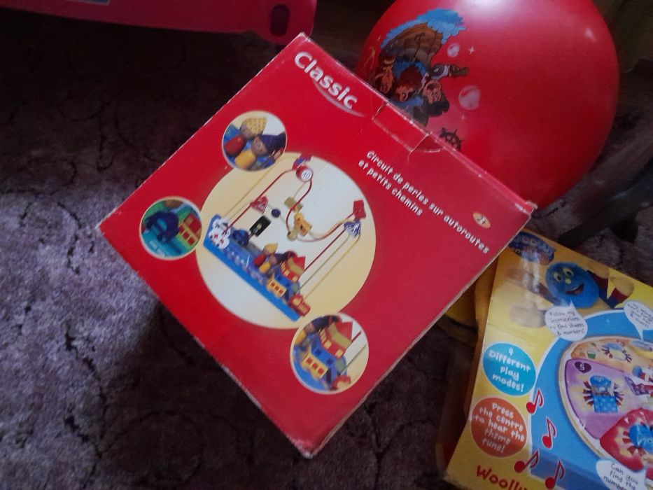 Інтерактивні розвиваючі іграшки