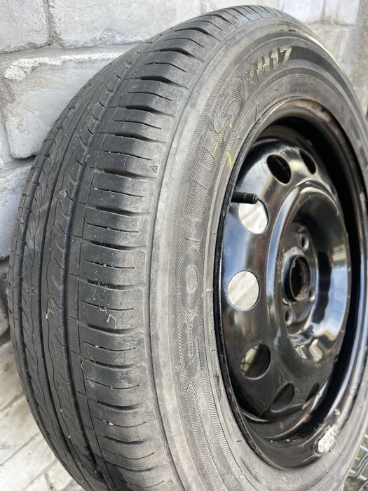 Продам нове колесо 185/65R15 88H Kumho Solus kh17