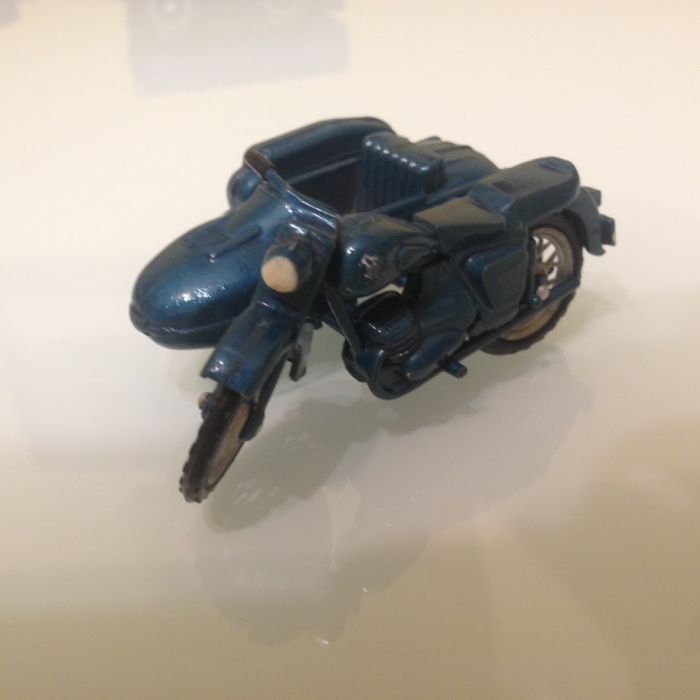 Иж-Юпитер 2-К масштабная модель мотоцикла 1:30