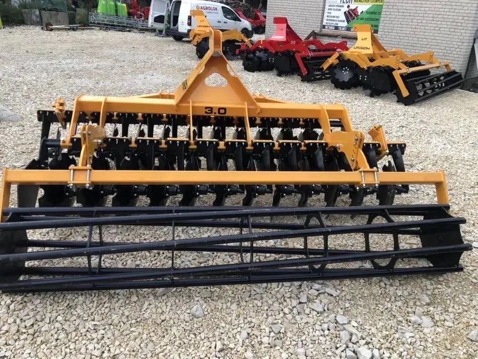 Agregat talerzowy Brona talerzowa Uni-Tech 2,5 2,7 3 ścierniskowy