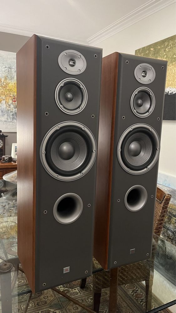 2 x Colunas JBL E60 3 vias