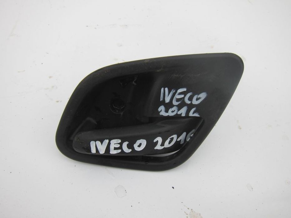 KLAMKA OTWIERANIA MASKI IVECO DAILY 2016R