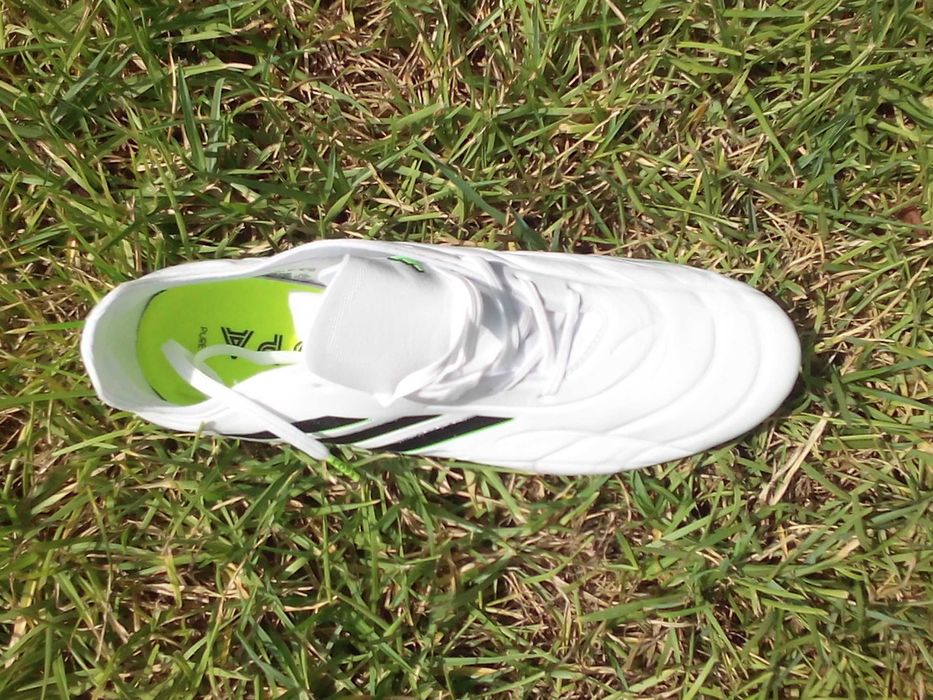 Chuteira Adidas COPA PURE 1 FG + meias TD