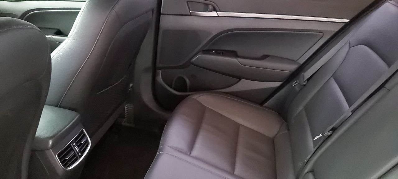 Автомобіль Hyundai Avante
