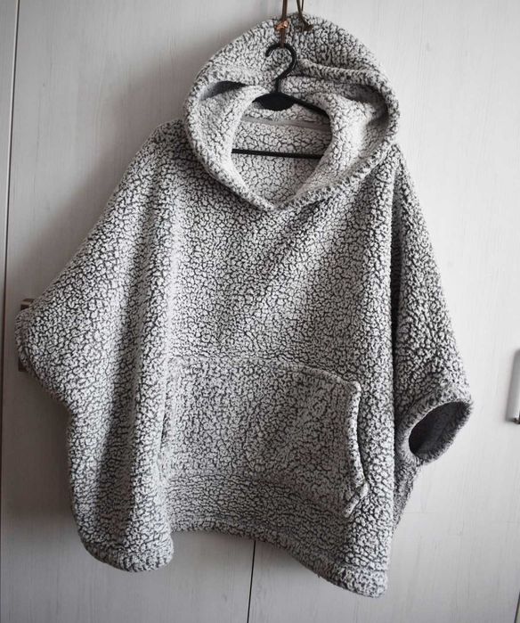 Bluza piżama kocobluza polarowa szlafrok z kapturem oversize długa