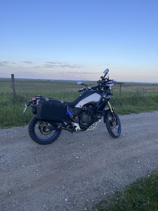 Tenere 700 c/ pack Explorer