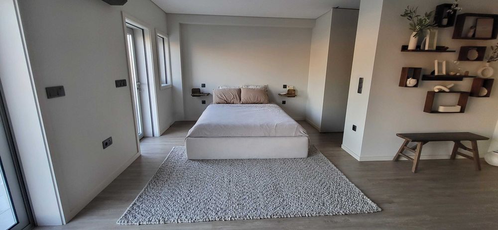 Vende-se -  T2 Duplex Espinho