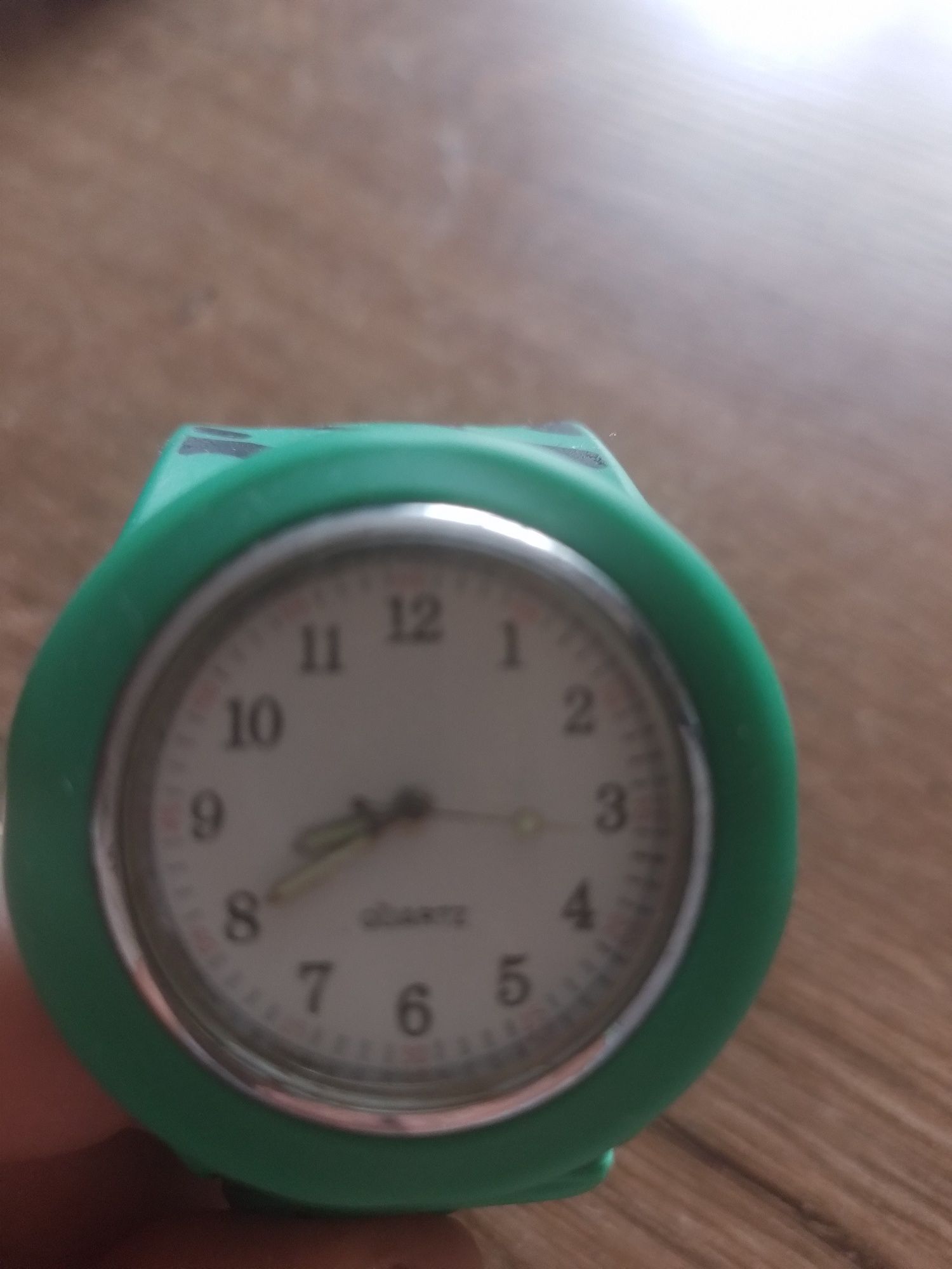 Zegarek    zielony