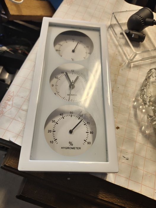 Zegar,stacja meteo biała.