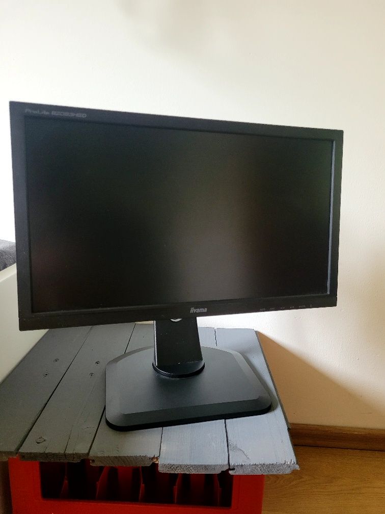 iiyama 20cali 60Hz monitor