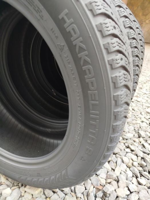 Шини 215/55 R17 98T XL NOKIAN Hakkapelitta зима