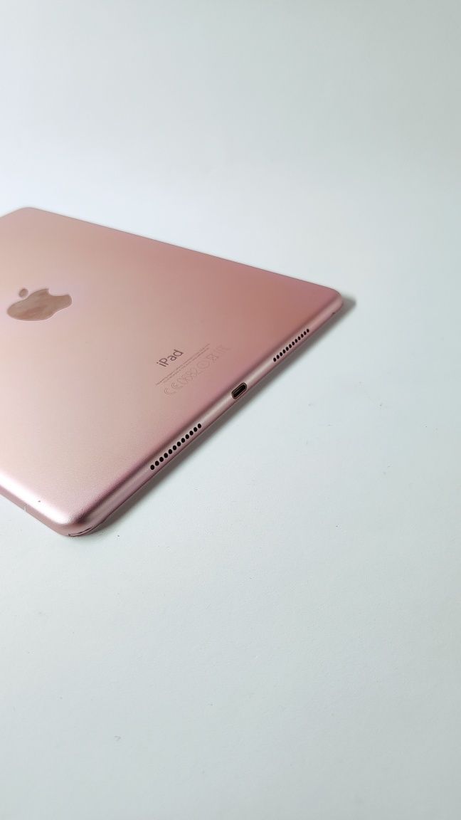 Apple iPad Pro 9.7 планшет епл айпад про 9.7