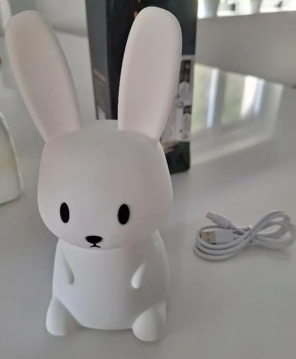 Lampka silikonowa, nocna w kształcie zajączka, RGB,nowa,prezent,święta