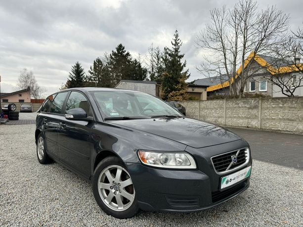 Volvo V50 2.0 Diesel • 2009 rok • Polski Salon • Oplaty rok • raty