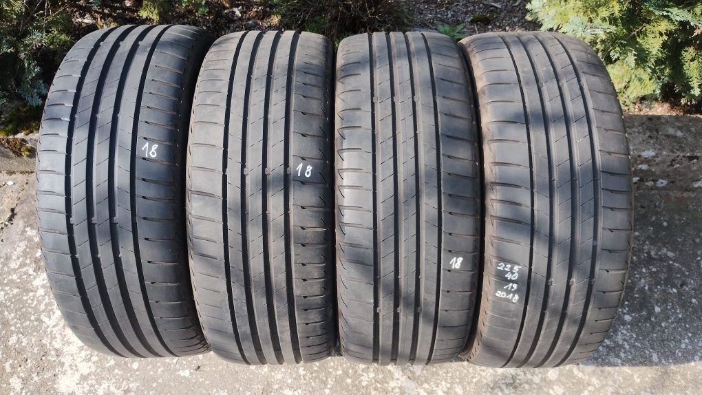 Opony letnie Bridgestone Turanza 225/40/19 93W około 6 mm 2018r