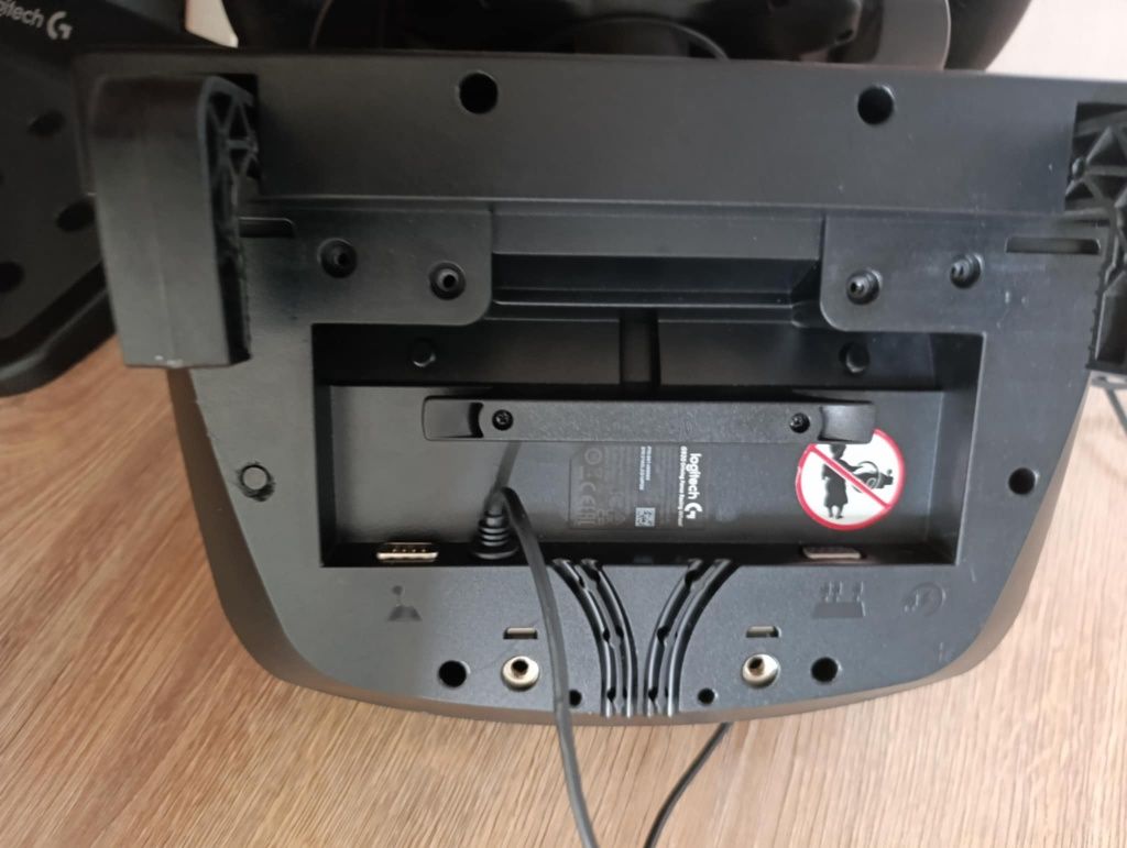Zestaw kierownica Logitech g920