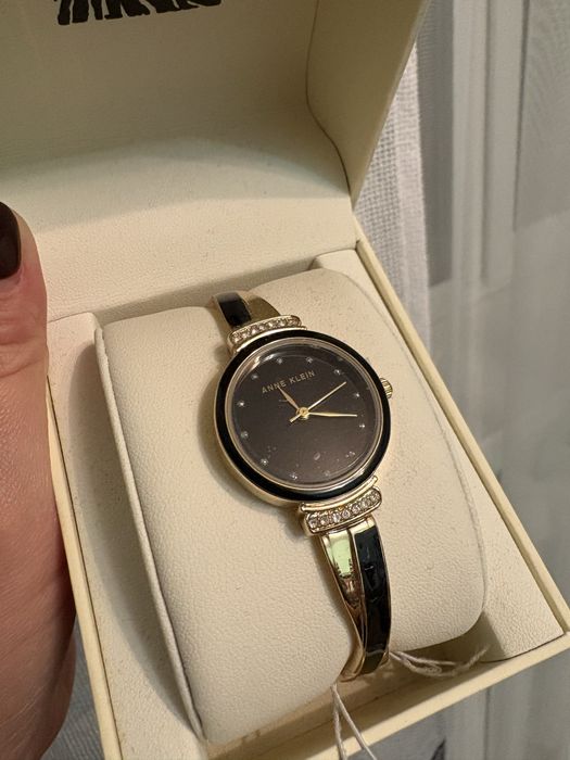 Продам годинник Anne Klein новий , не використовувався