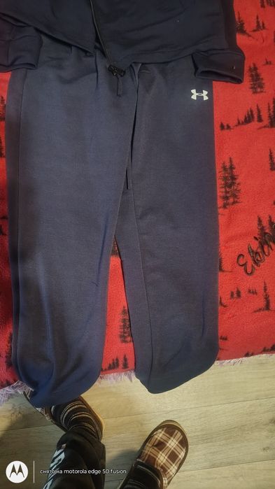 Продам Спортивный костюм мужской