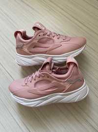 Женские кросовки Fila Pink Amore, 40 размер