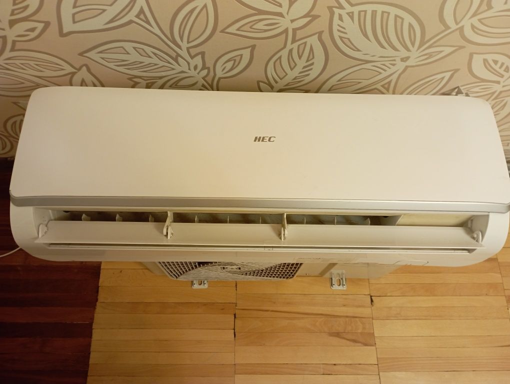 Кондиционер HAIER HEC-12HTD03/R2(1)