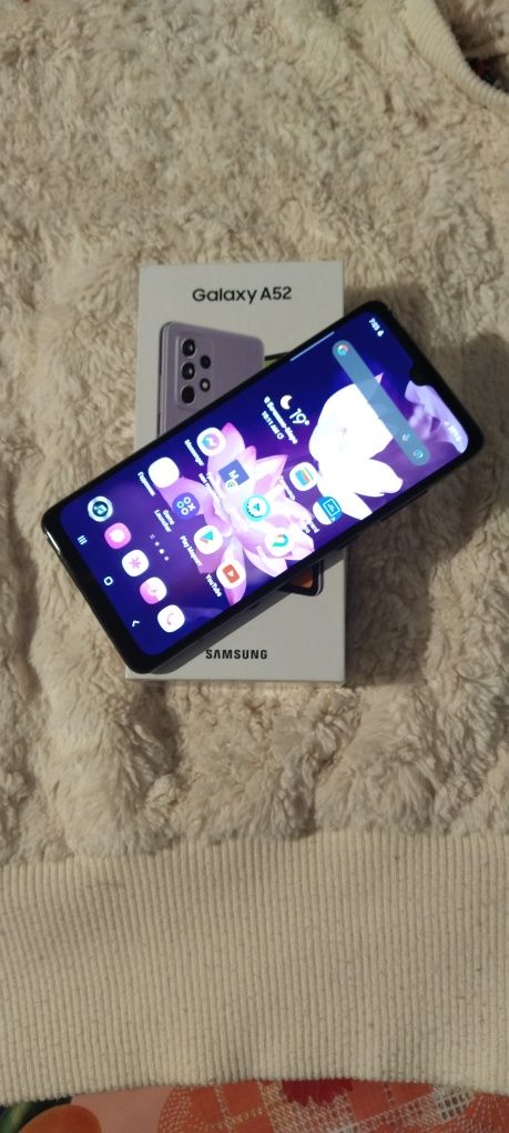 Samsung Galaxy A52