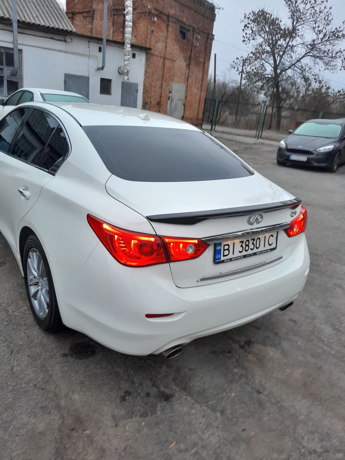 Infiniti Q50 Premium