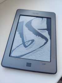 Продам Amazon Kindle touch 550 грн