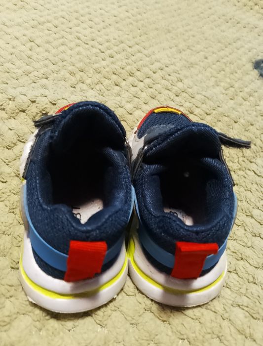 Кросівки дитячі,22 розмір