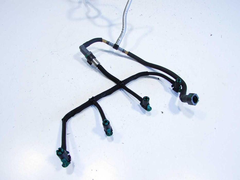 Przewód przelew paliwa rurki citroen c-crosser peugeot 4007 2.2 hdi