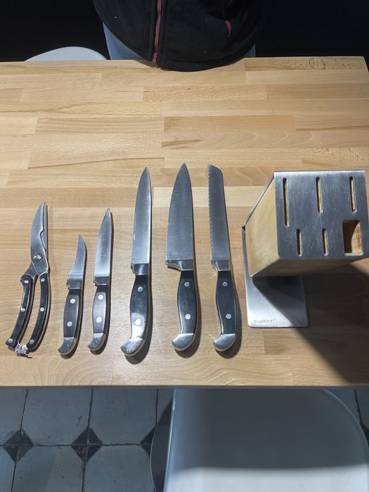 KOMPLET noży + nożyce na stojaku BERGHOFF - 6 elementów