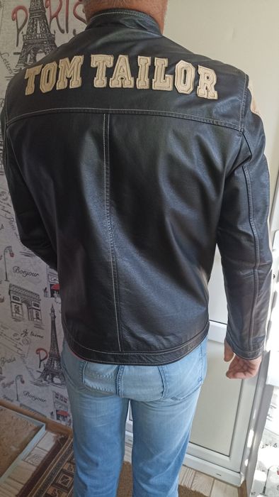 Шкіряна брендова куртка