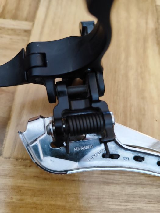 Shimano Sora R3000 9v pedaleira + desviador frontal