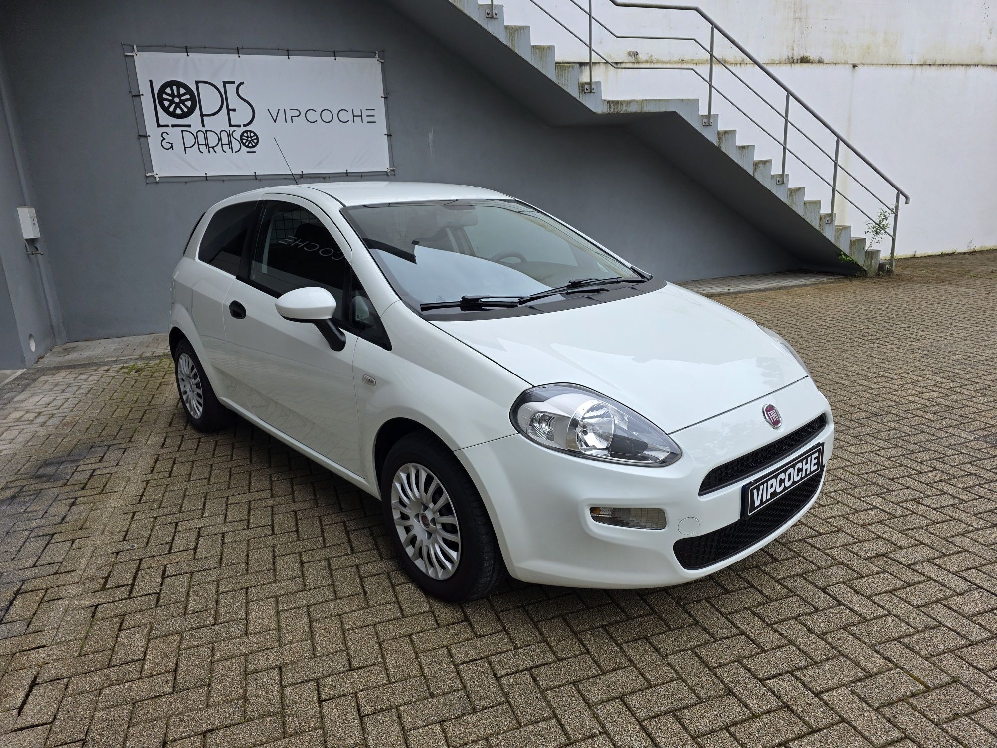 Comercial FIAT GRANDE PUNTO VAN 1.3CDTI 75CV - Garantia