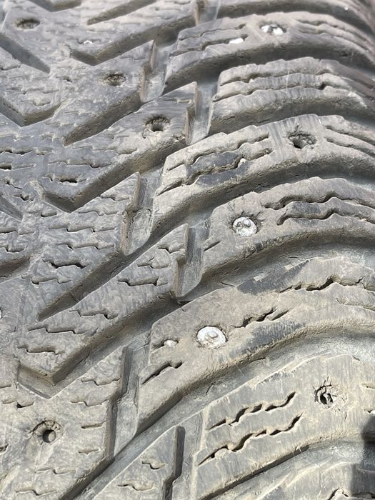 Зимові шини nokian 205 55 16