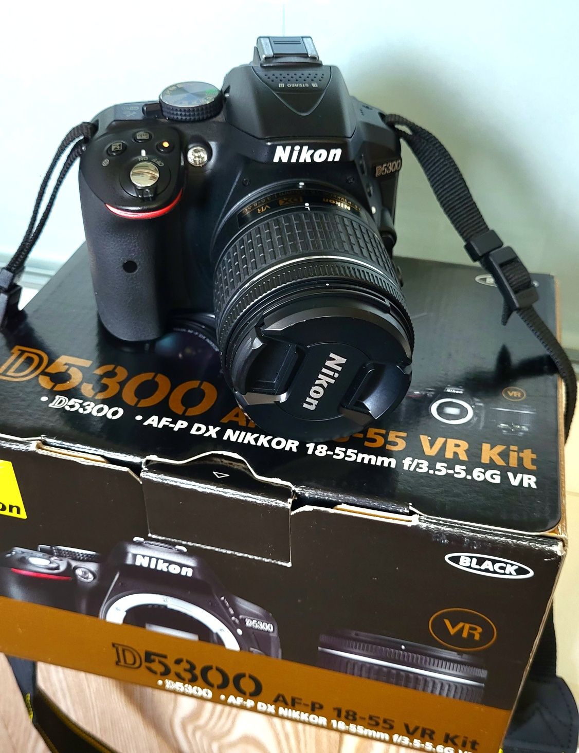 Зеркальный фотоаппарат NIKON D5300 AF-P 18-55 VR