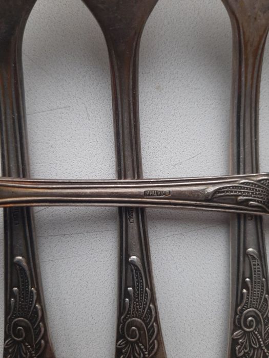 Виделки з мельхіору