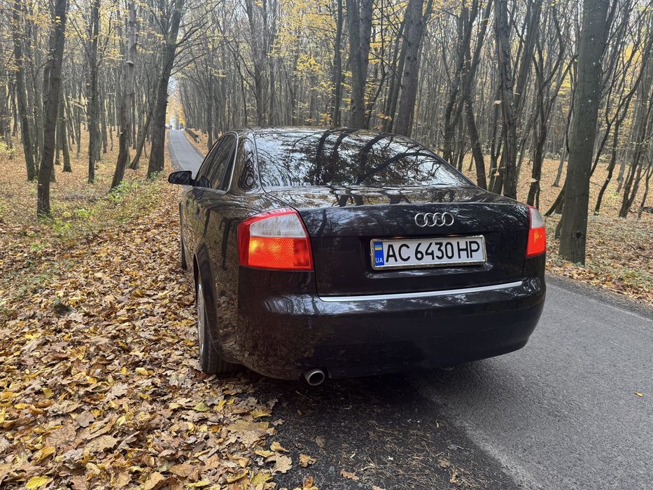 Продам Ауді А4(В6)