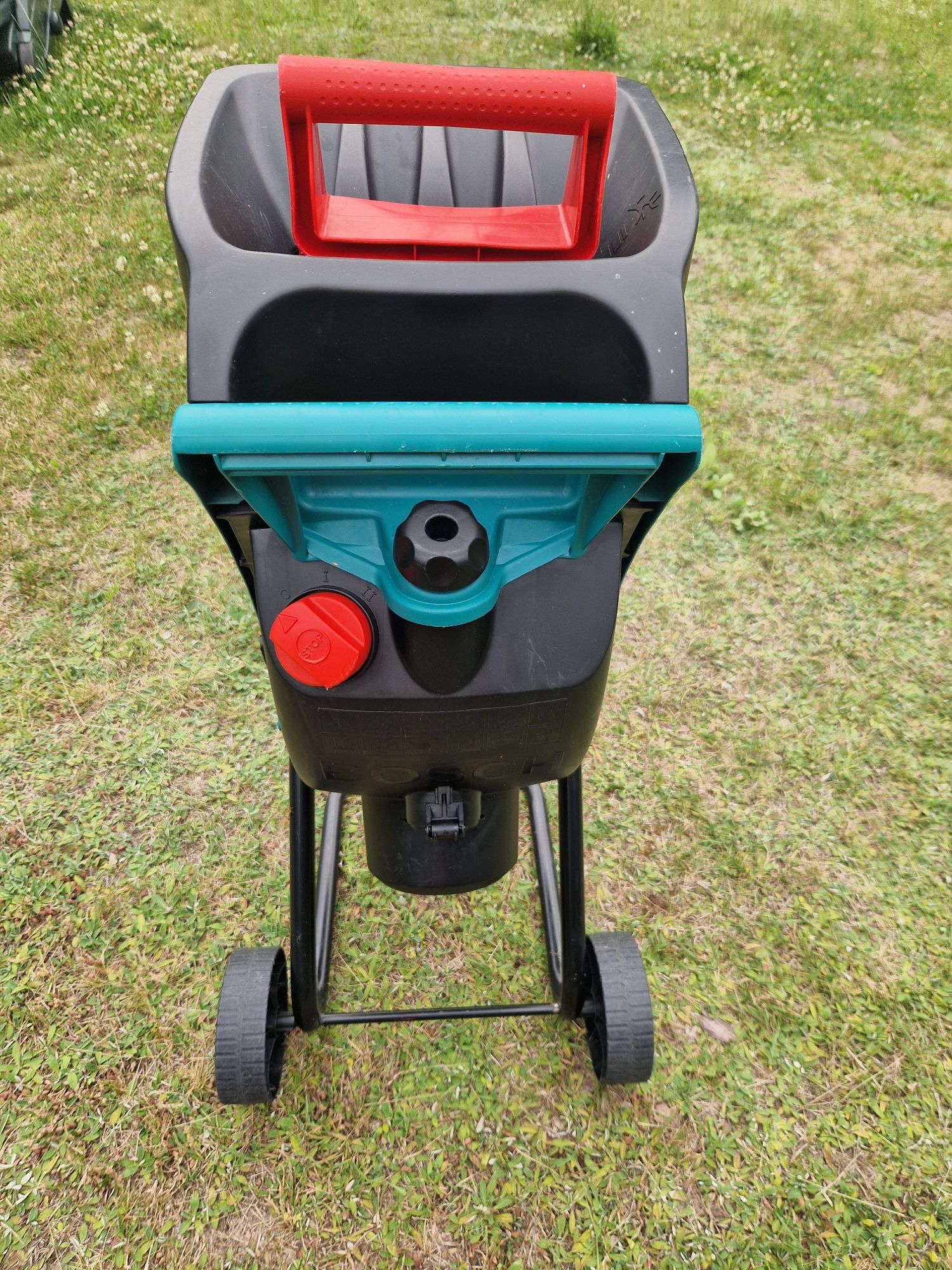 Rozdrabniarka do gałęzi Bosch AXT rapid 2200