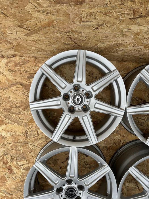 Диски5/114.3 R17 ET48.5 ЦО(діа)67.1 титани диски