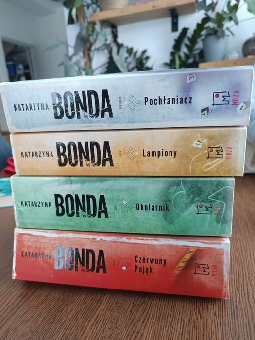 BONDA Pochłaniacz, Lampiony, Okularnik, Czerwony pająk.