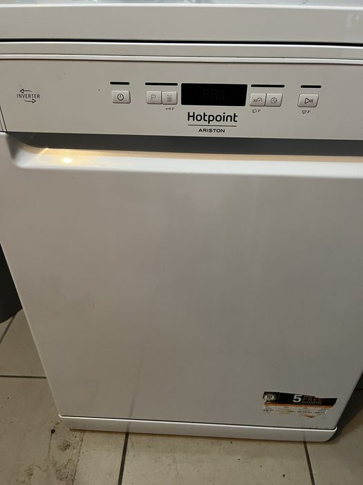 Maquina loiça Ariston Hotpoint