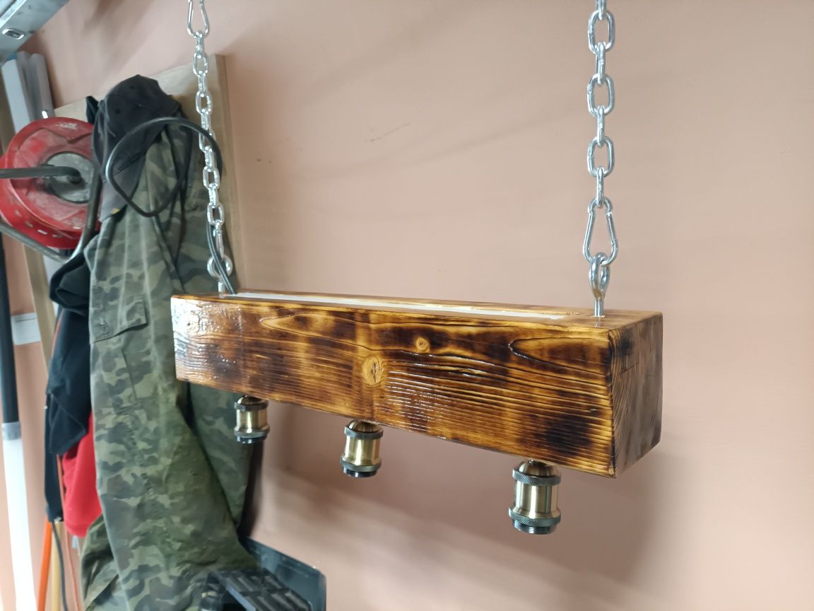 Lampa z drzewa ręcznie robiona