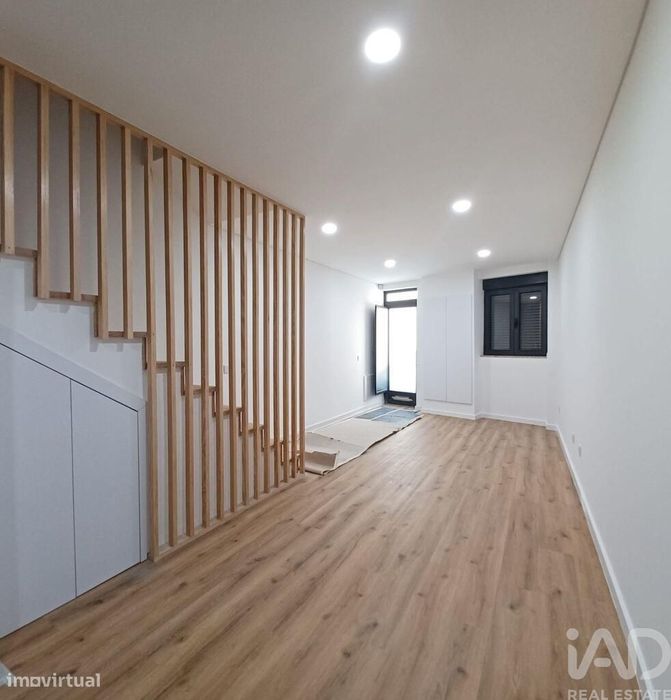 Casa / Villa T3 em Ramalde de 106,00 m2